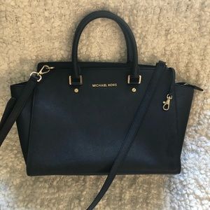 Michael Khors Selma Large Saffiano black Satchel